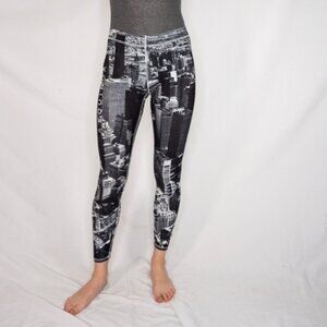 Terez Equinox NYC Cityscape Leggings New
